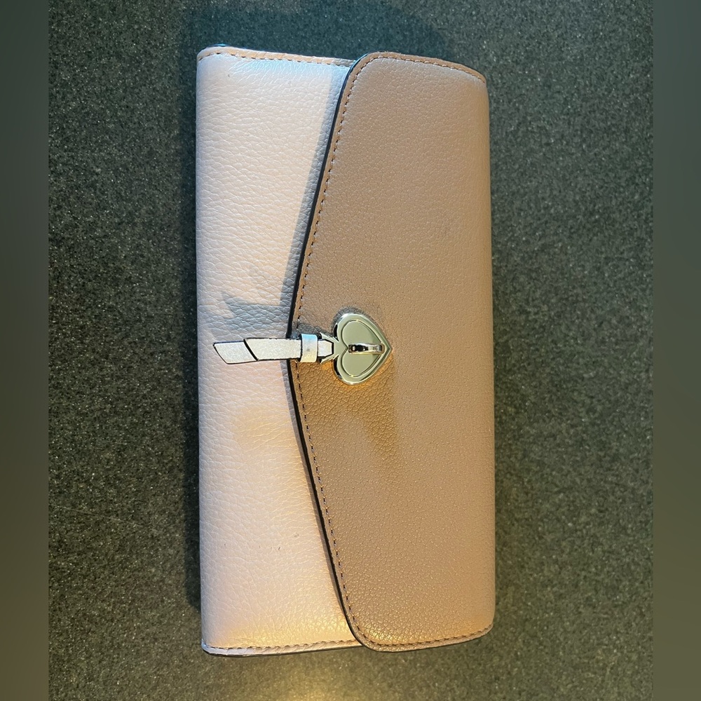 Large Kate Spade Wallet - Barely Used